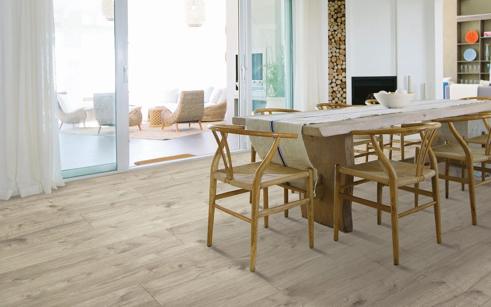 Dinning room laminate | Rockwall Floor and Paint